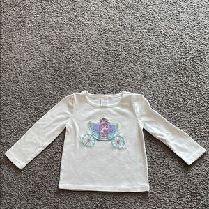 Gymboree 2022 Girls White Long Sleeve Royal House & Carriage T-Shirt | 2T
